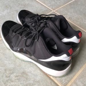 Jordan 11 Retro Low Infrared 23 size 15
